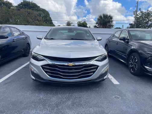 2020 Chevrolet Malibu FWD LT