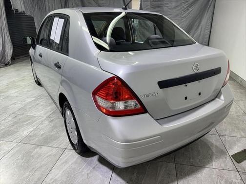 2010 Nissan Versa 1.6