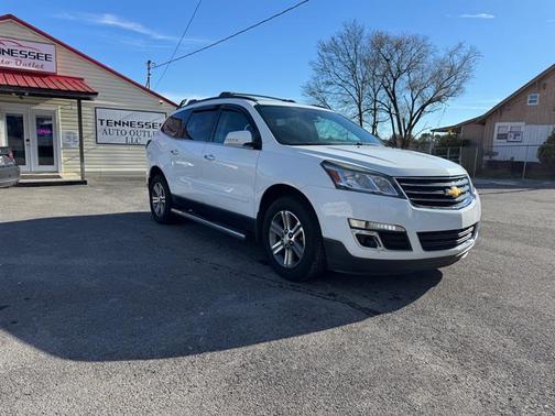 2017 Chevrolet Traverse 2LT