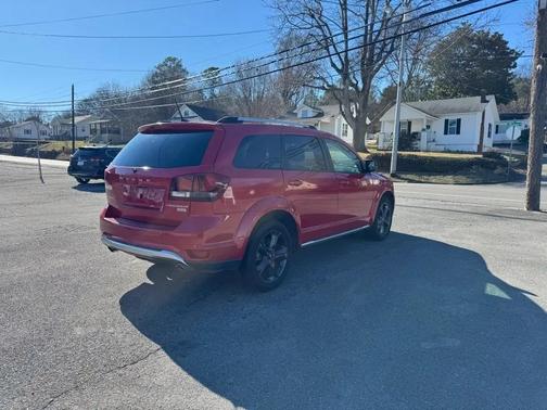 2018 Dodge Journey Crossroad