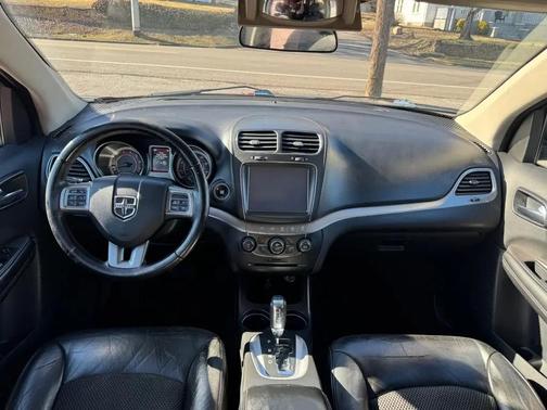 2018 Dodge Journey Crossroad