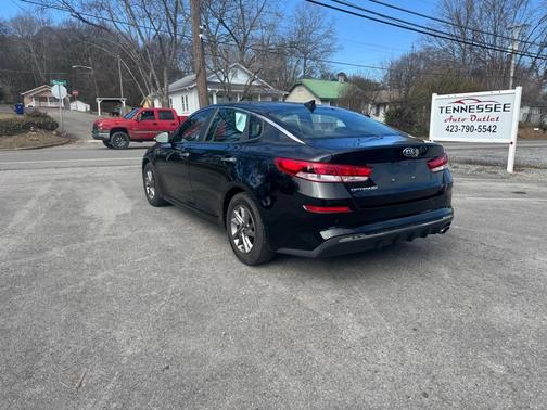 2020 Kia Optima LX