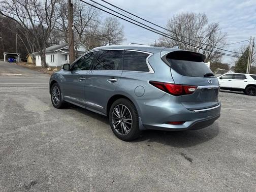 2017 INFINITI QX60 Base