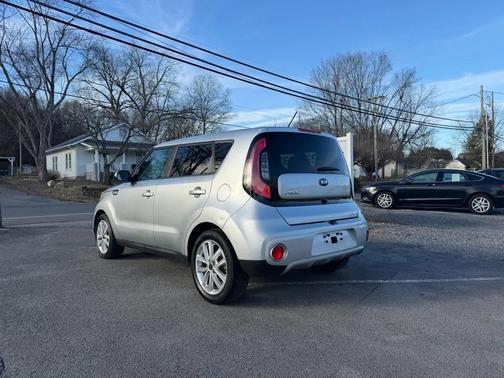 2019 Kia Soul +