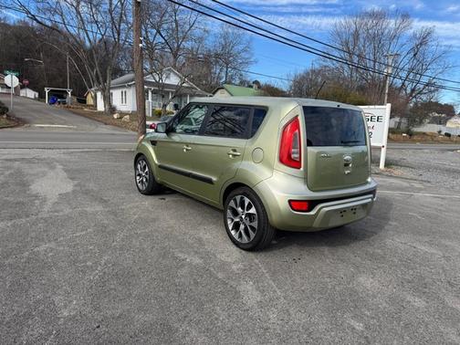 2013 Kia Soul +