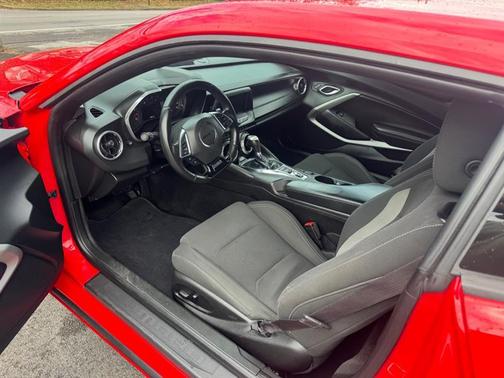 2017 Chevrolet Camaro 1LT