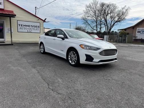 2019 Ford Fusion Hybrid SE