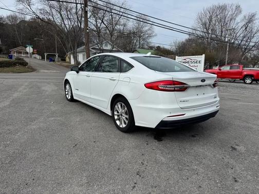 2019 Ford Fusion Hybrid SE