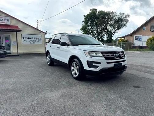 2017 Ford Explorer Base