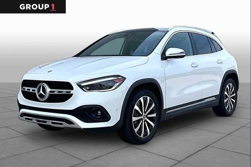 Digital White Pearl Metallic 2021 Mercedes-Benz GLA 250 Base