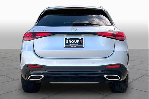 Cirrus Silver Metallic 2025 Mercedes-Benz GLC 300 4MATIC