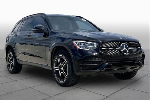 Black 2022 Mercedes-Benz GLC 300 4MATIC