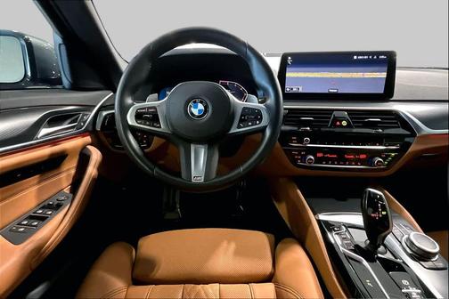 Bluestone Metallic 2022 BMW 530 i