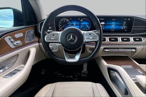 BLACK 2021 Mercedes-Benz GLS 580 4MATIC