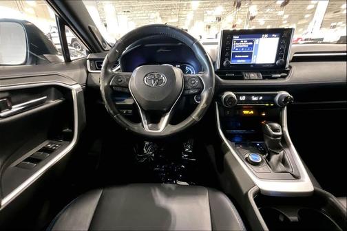 Blizzard Pearl/Midnight Black Metallic 2021 Toyota RAV4 Hybrid SE
