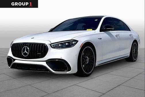 MANUFAKTUR Moonlight White Metallic 2025 Mercedes-Benz AMG S 63 E 4MATIC