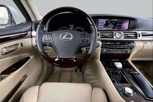 Starfire Pearl 2013 Lexus LS 460 Base