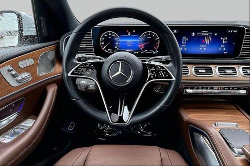 MANUFAKTUR Moonlight White Metallic 2024 Mercedes-Benz GLE 350 4MATIC