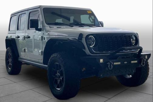 Bright White Clearcoat 2024 Jeep Wrangler Willys