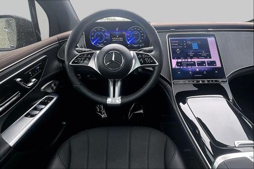 Obsidian Black Metallic 2023 Mercedes-Benz EQE 350 4MATIC