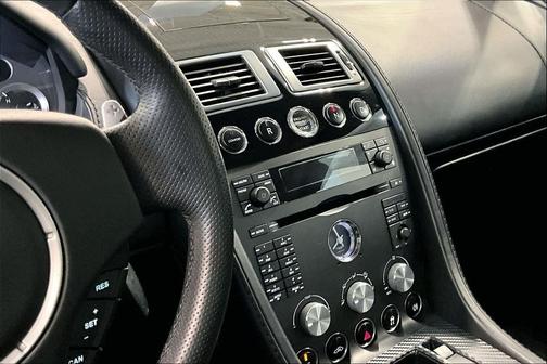Black 2008 Aston Martin V8 Vantage Base