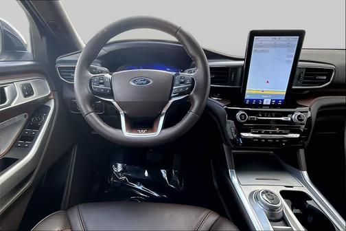 Iconic Silver Metallic 2023 Ford Explorer King Ranch