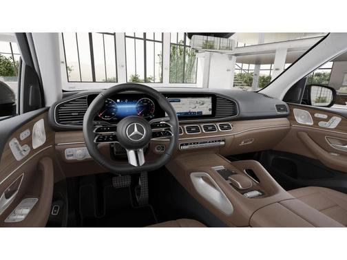 MANUFAKTUR Ireland Mid Green Metallic 2026 Mercedes-Benz GLS 450 4MATIC