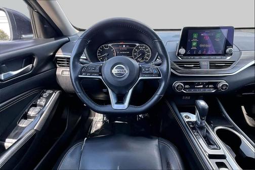 Super Black 2020 Nissan Altima 2.5 SL