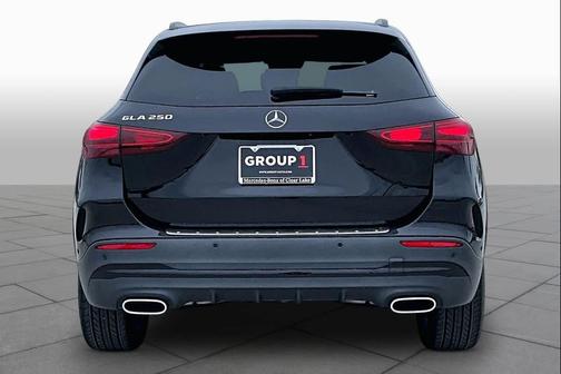 Night Black 2025 Mercedes-Benz GLA 250 4MATIC
