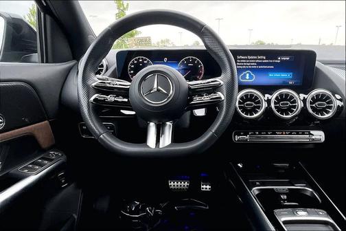 Night Black 2025 Mercedes-Benz GLA 250 4MATIC