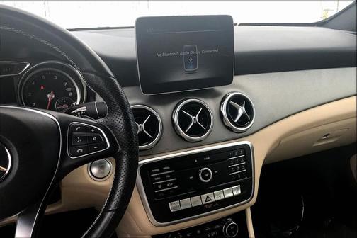 Polar White 2020 Mercedes-Benz GLA 250 Base