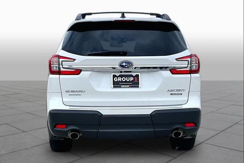 Crystal White Pearl 2025 Subaru Ascent Touring 7-Passenger