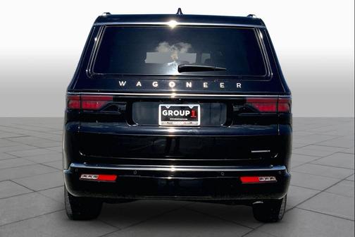 Diamond Black Crystal Pearlcoat 2024 Jeep Wagoneer Series II 4x2