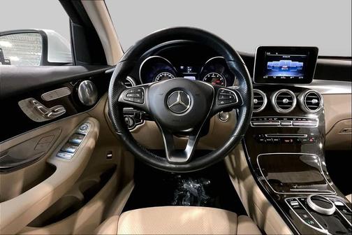Polar White 2019 Mercedes-Benz GLC 300 Base