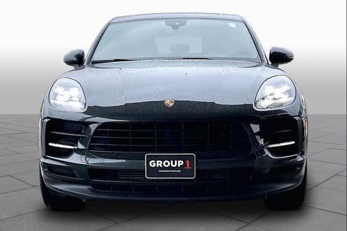 Volcano Grey Metallic 2019 Porsche Macan Macan