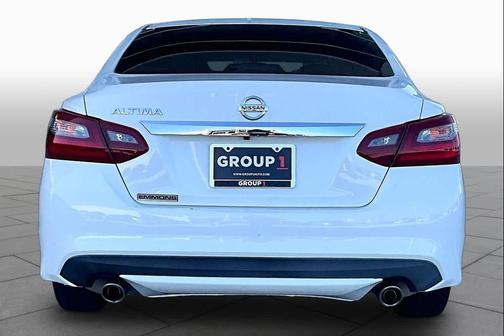 Glacier White 2018 Nissan Altima 2.5 S