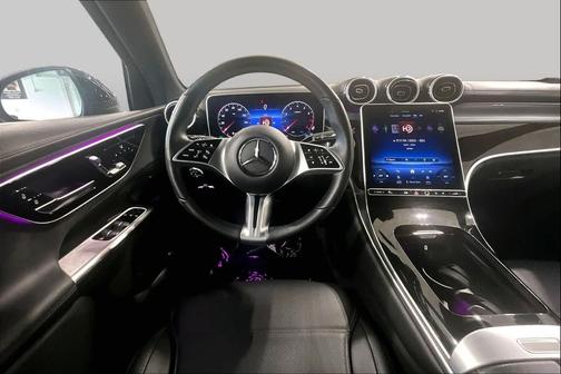 black 2024 Mercedes-Benz GLC 300 Base