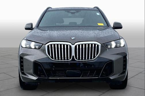 Manhattan Green Metallic 2024 BMW X5 sDrive40i