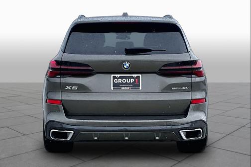 Manhattan Green Metallic 2024 BMW X5 sDrive40i