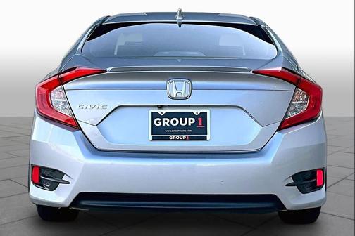 Lunar Silver Metallic 2017 Honda Civic EX-L