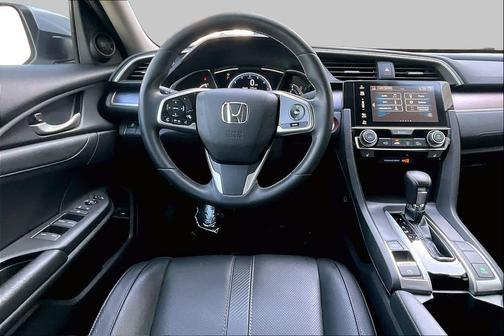 Lunar Silver Metallic 2017 Honda Civic EX-L