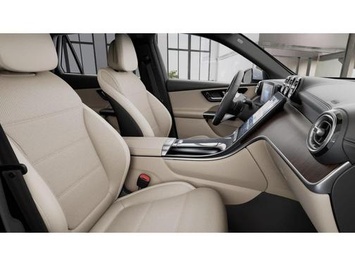 Polar White 2027 Mercedes-Benz GLC 300 Base