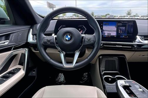 Phytonic Blue Metallic 2023 BMW X1 xDrive28i