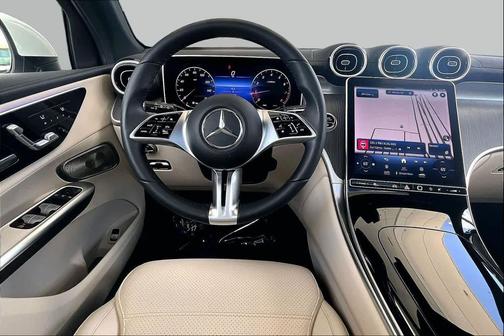 Polar White 2024 Mercedes-Benz GLC 300 Base