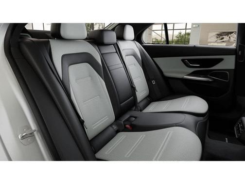 MANUFAKTUR Moonlight White Magno 2027 Mercedes-Benz AMG E 53 E 4MATIC+