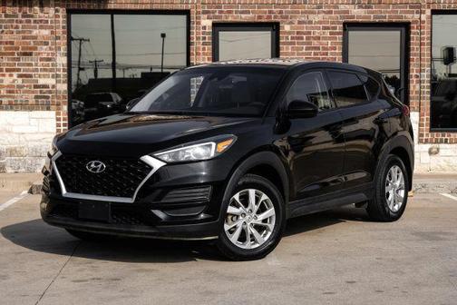 2021 Hyundai TUCSON SE