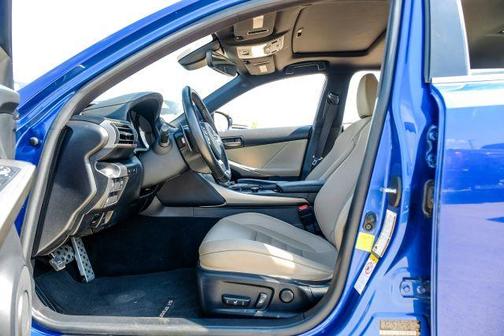 2017 Lexus IS 200t Base
