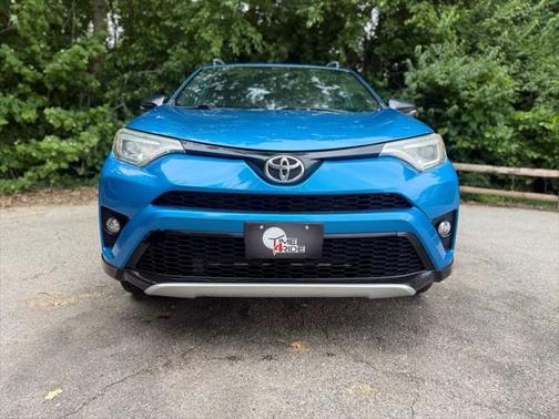 2016 Toyota RAV4 SE