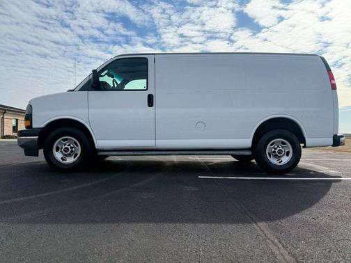 2018 GMC Savana 2500 Work Van