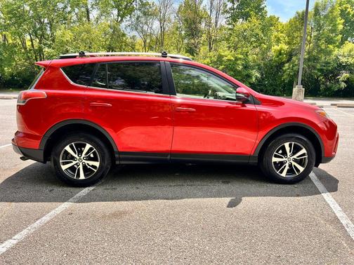 Barcelona Red Metallic 2017 Toyota RAV4 XLE